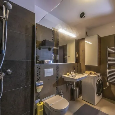 Sybill ケストヘイ